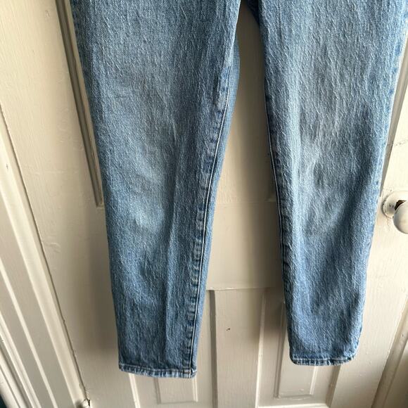 Madewell The Perfect Vintage Jean in Banner Wash - Picture 6 of 10
